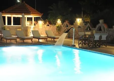 아파트 Evalia 헐소니소스